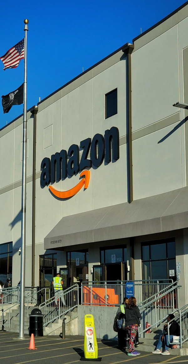Internship Opportunity: Join Amazon's Computer Vision Team and Help Develop Cutting-Edge AI Solutions - Flow Card Image